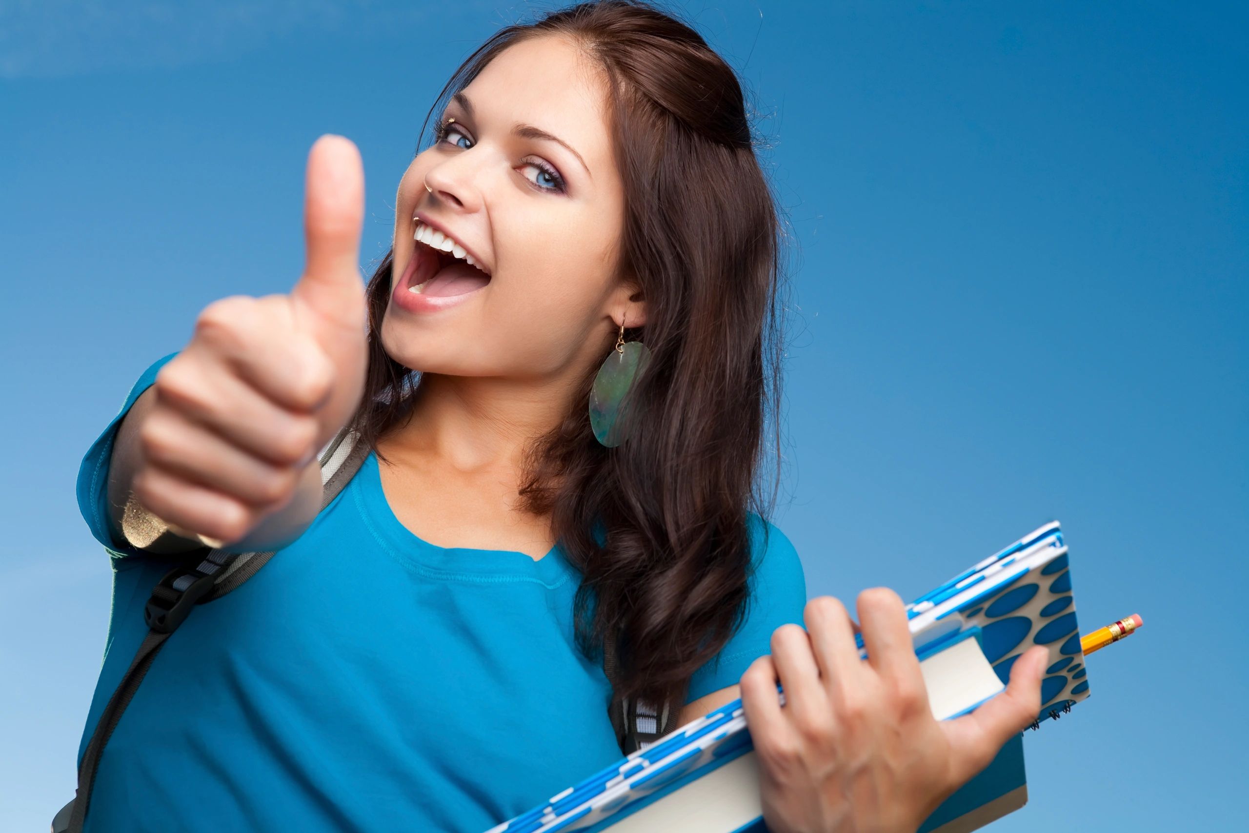 student testimonial happy