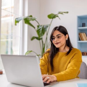 diverse professionals learning online