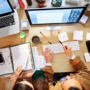 online learning students computer education